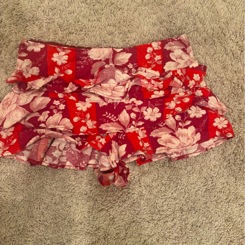 Floral Red Women's Shorts